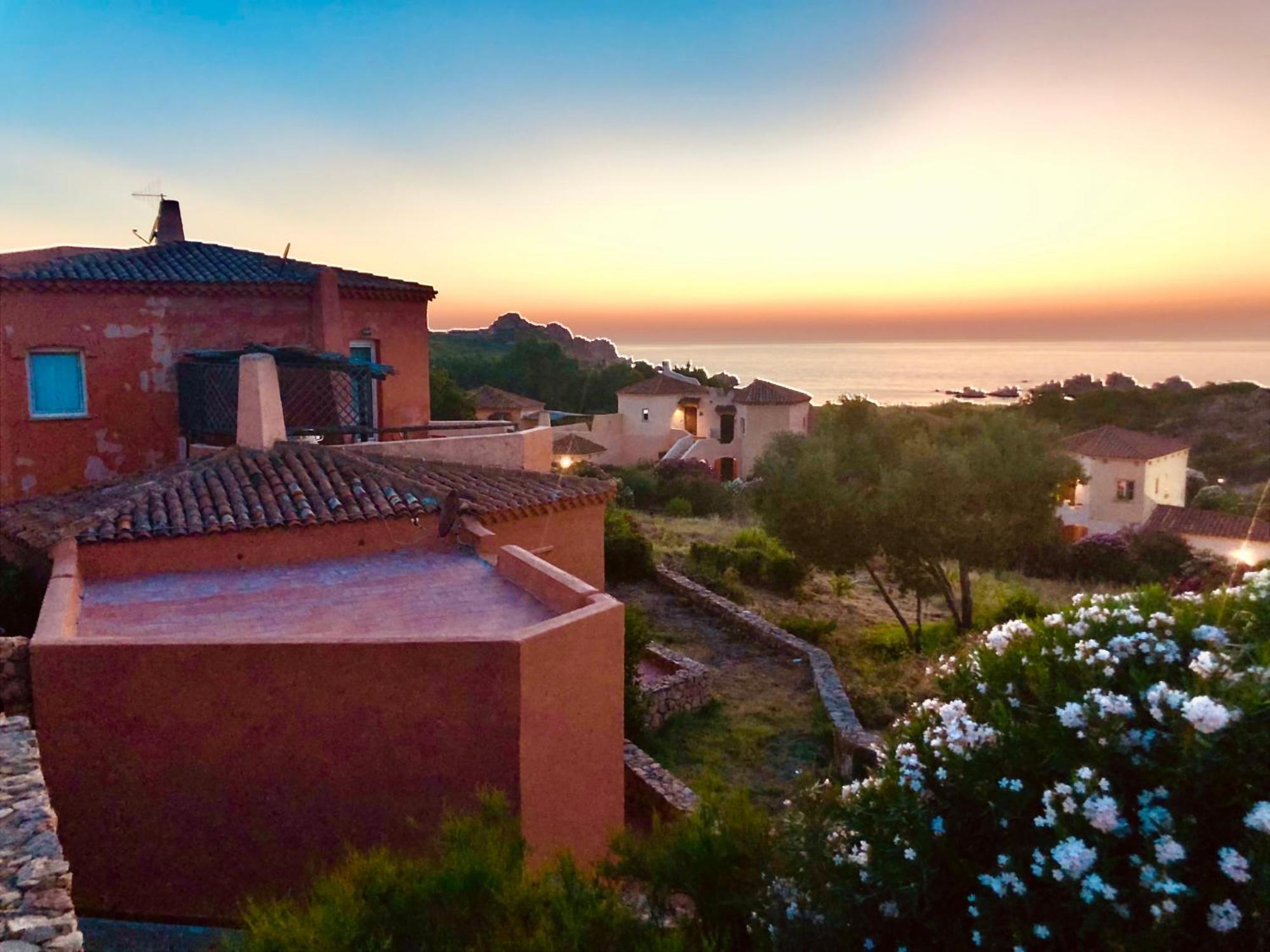 Calarossa Village Isola Rossa Extérieur photo